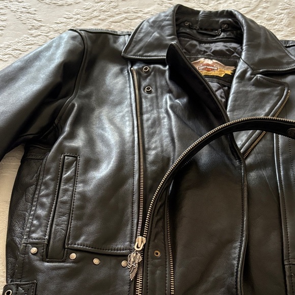 Vintage 80’s Gently Loved Unisex Harley-Davidson Black Leather Biker Jacket - Picture 14 of 16